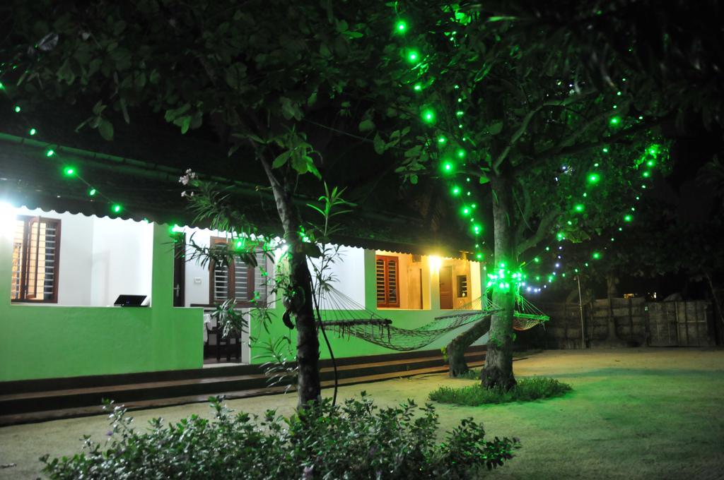 Angeo Beach House Apartment Alappuzha Exterior photo